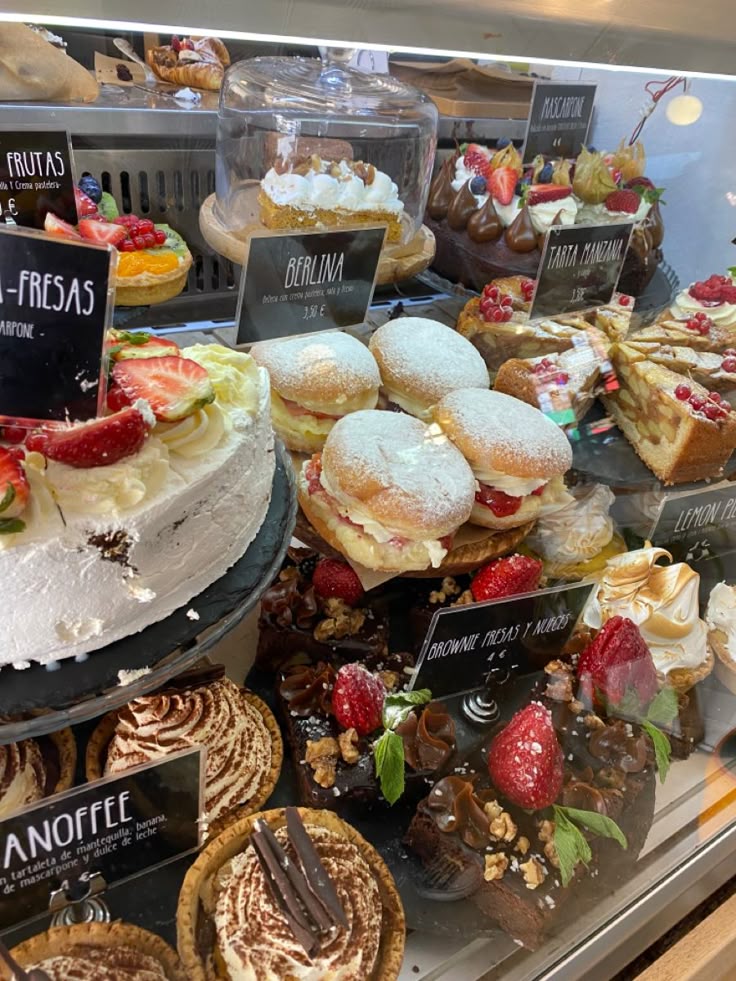 Mejores sitios donde comer postres en Valencia  