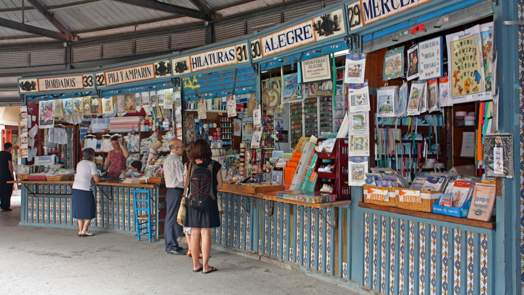 Mercado Plaza Redonda
Objetos antiguos 