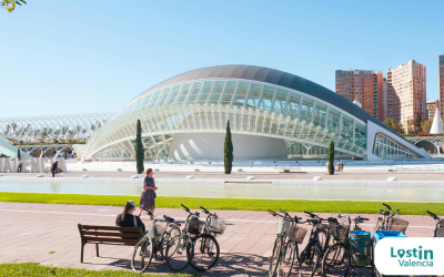 VISITAR VALENCIA CON LA BICICLETA